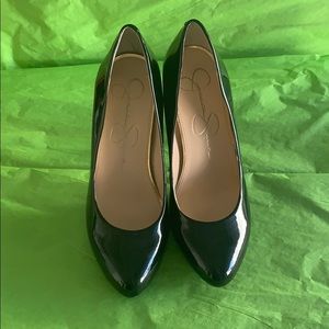 Jessica Simpson: Shiny Black: 7M: lightly used